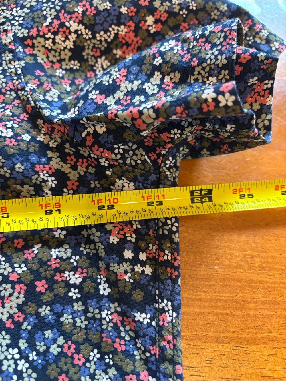 J. Crew Black/Floral Classic Flex Washed Button-Up Short Sleeve Shirt, Sz L